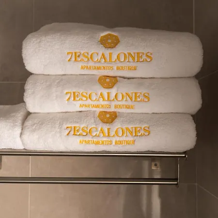Calvario 53 By 7escalones *